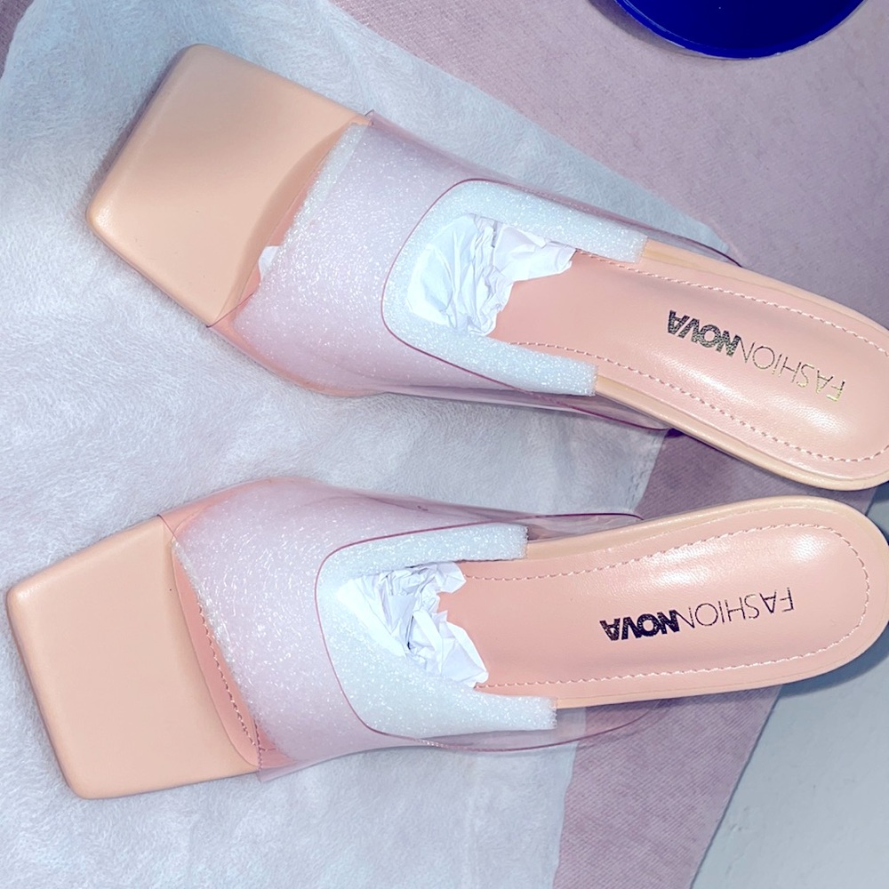 Summertime Fine Heels they are PINK brand-new
